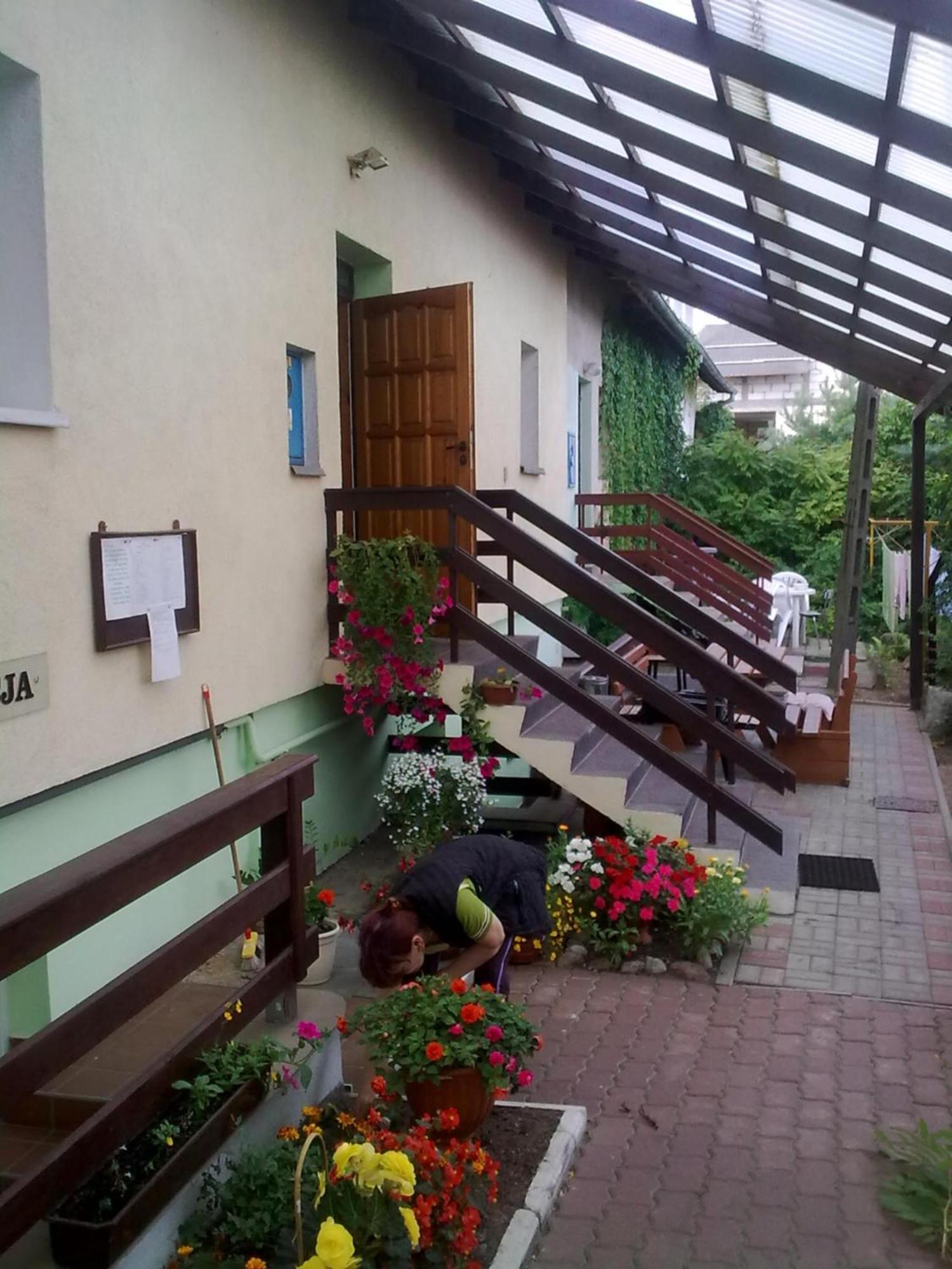 Apartamenty, Pokoje, Noclegi Pracownicze " Skarpa" Wilkasy Exterior foto